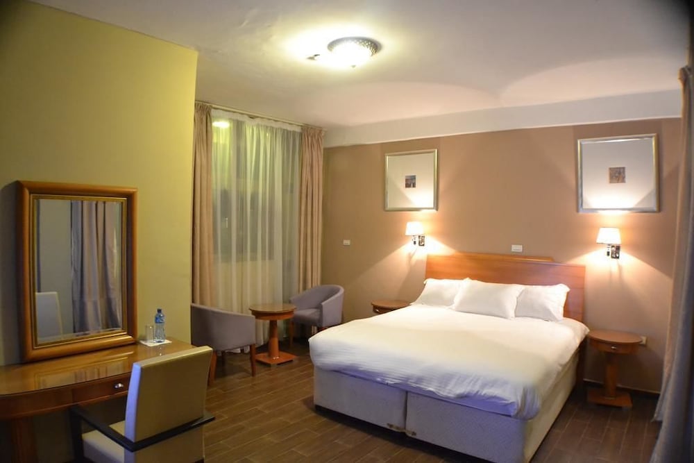 Room, 1 King Bed