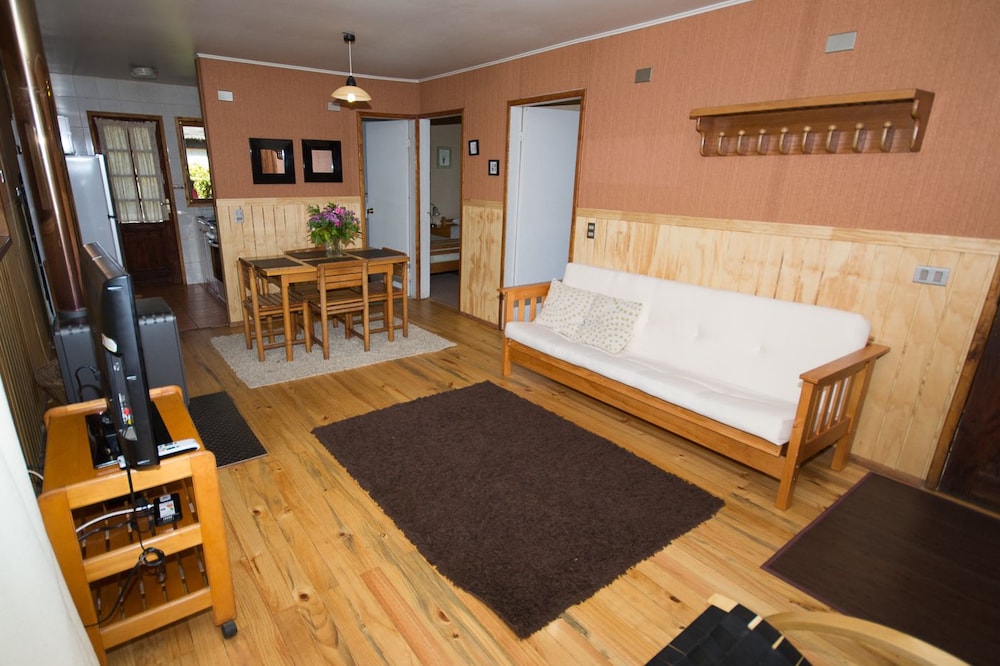 Cottage, 2 Bedrooms, Private Bathroom photo 1