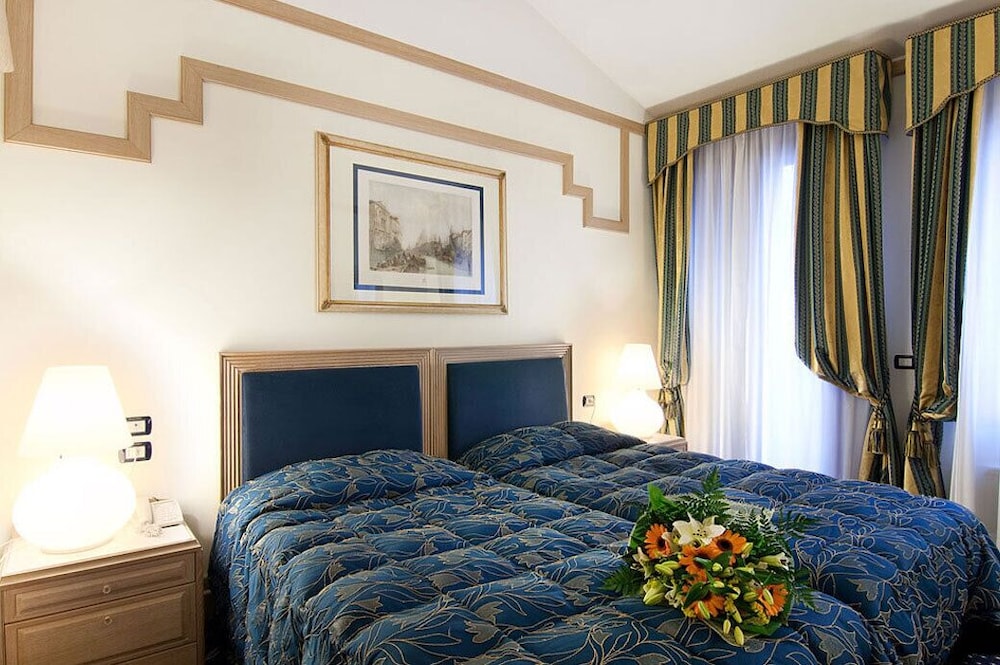 Superior Room photo 1