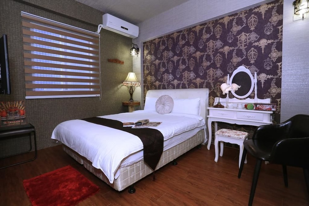 Standard Double Room photo 3