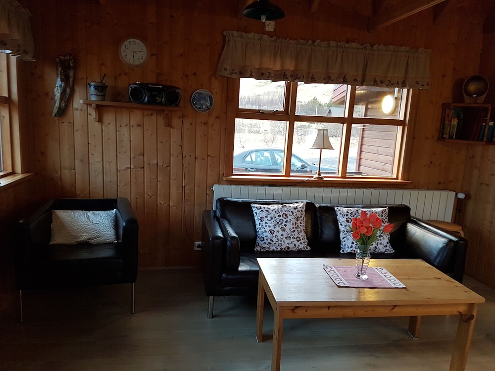 Cabin, 2 Bedrooms photo 2