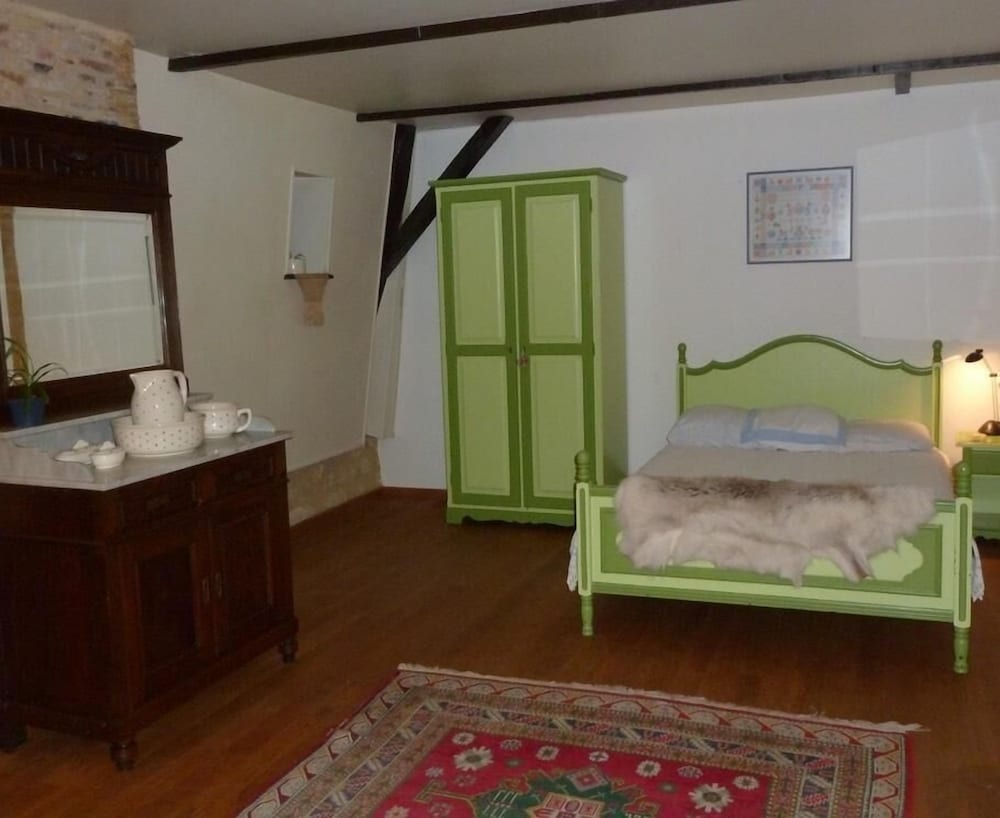 Double Room, Shared Bathroom (Le Da Vinci) photo 1
