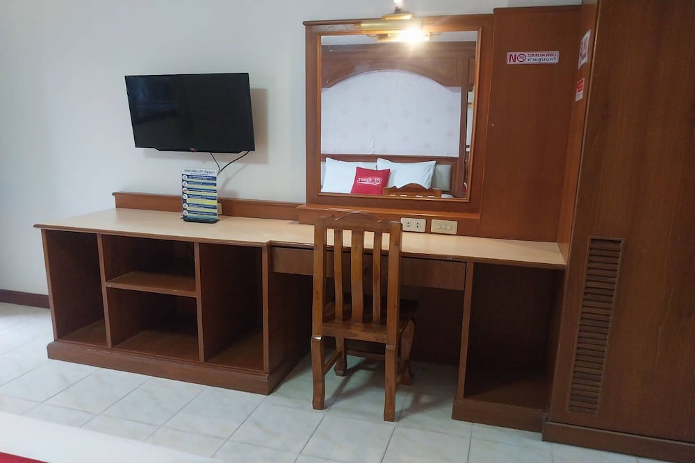 Deluxe Double Room - Photo 7