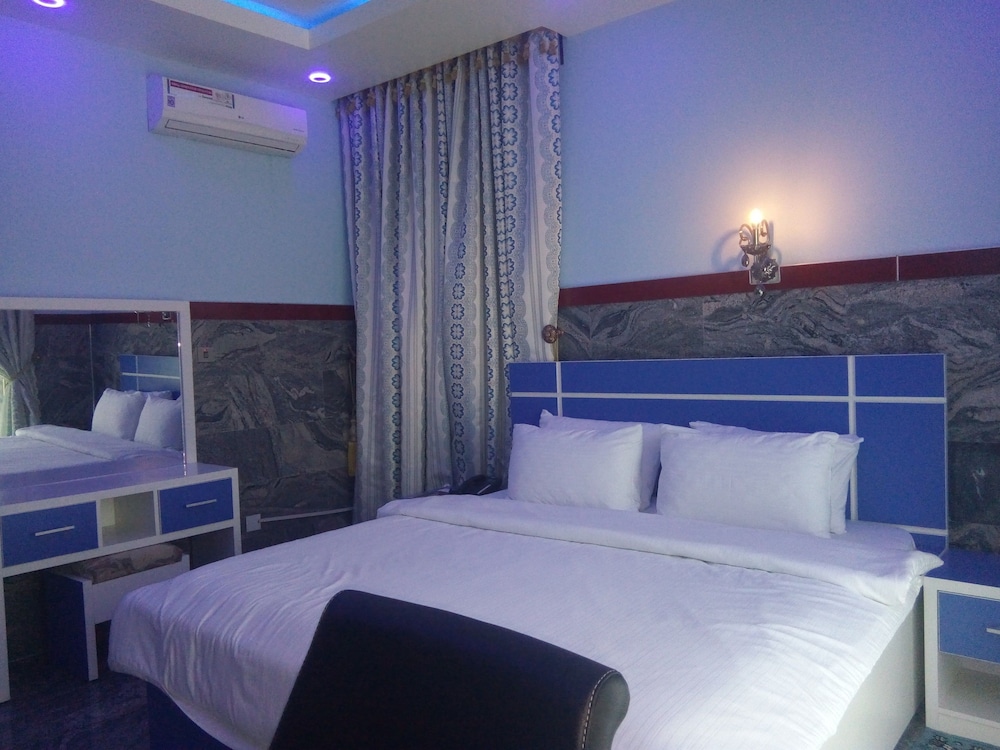 Executive Room photo 3