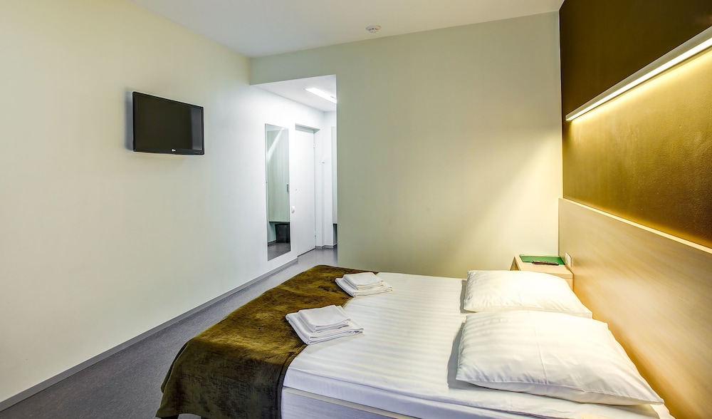 Comfort Double Room, 1 Double Bed, Courtyard View photo 2
