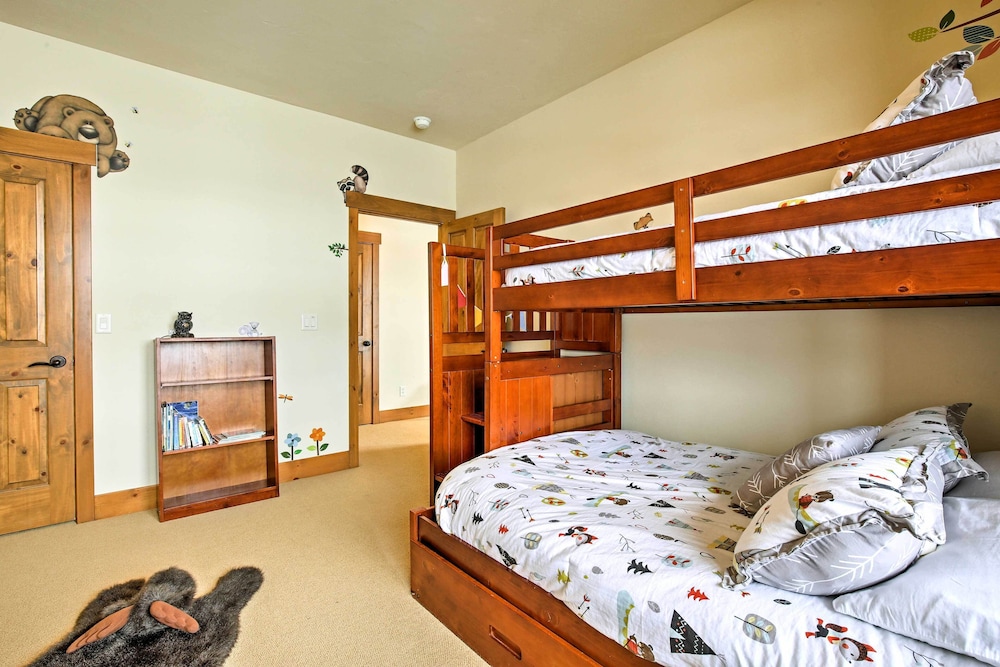 House (4 Bedrooms) photo 1