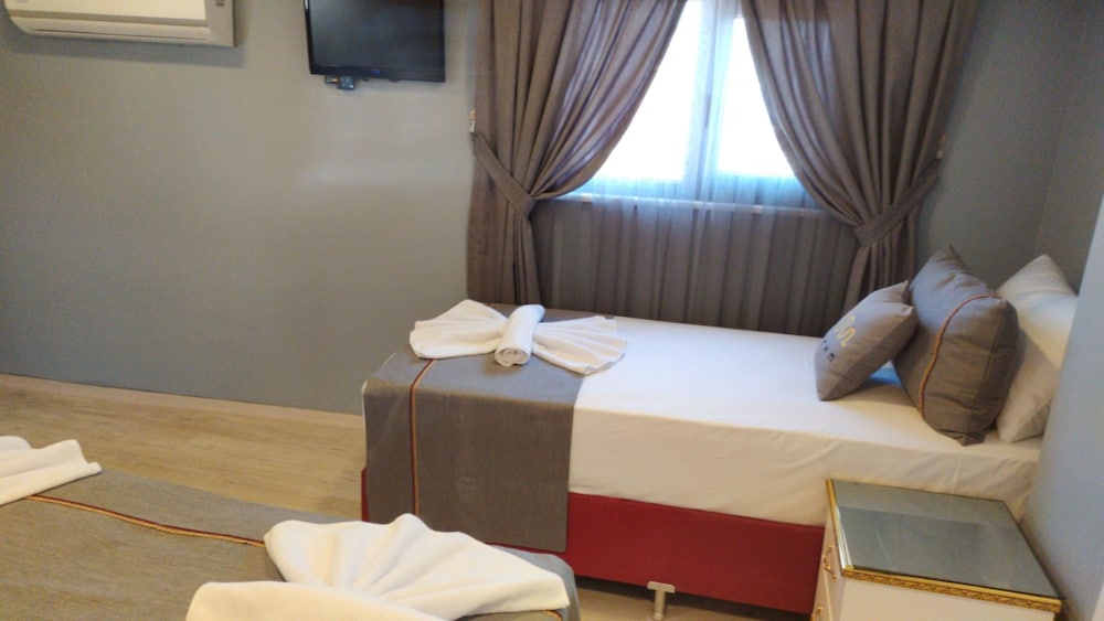 Design Double or Twin Room photo 3