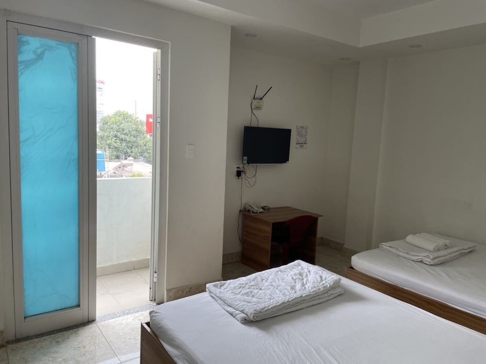 Superior Quadruple Room - Photo 3