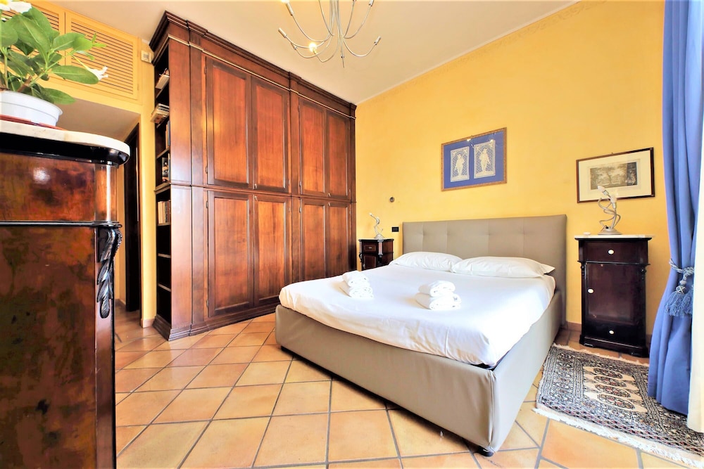 Design Apartment, 2 Bedrooms, City View (Via San Giovanni In Laterano 226) photo 3