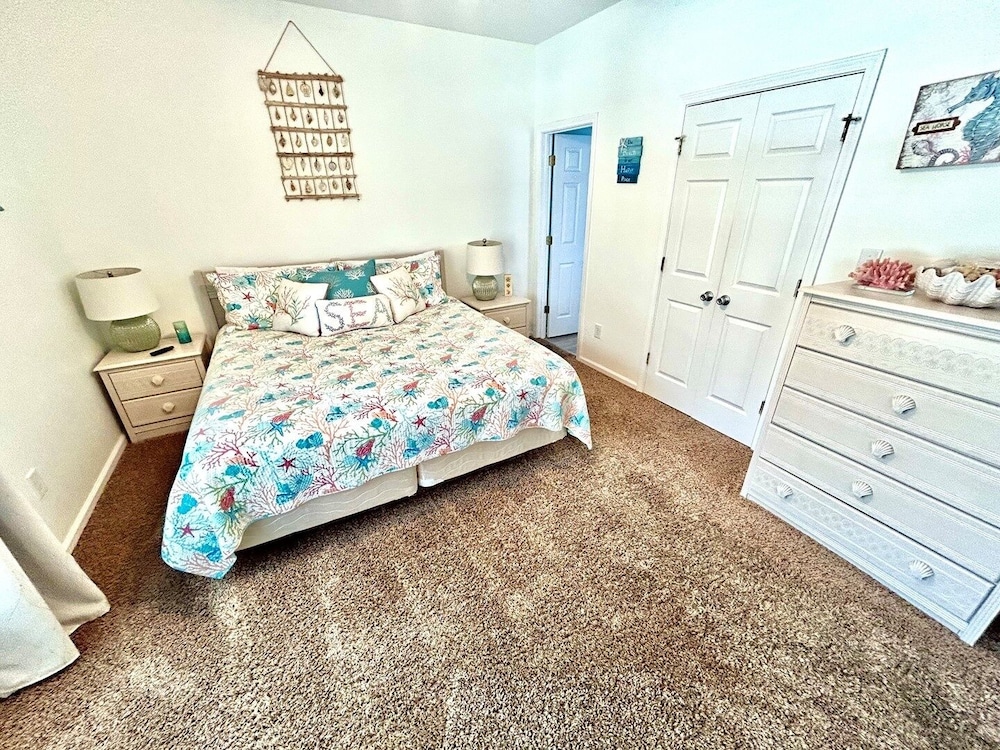 House, 5 Bedrooms photo 1