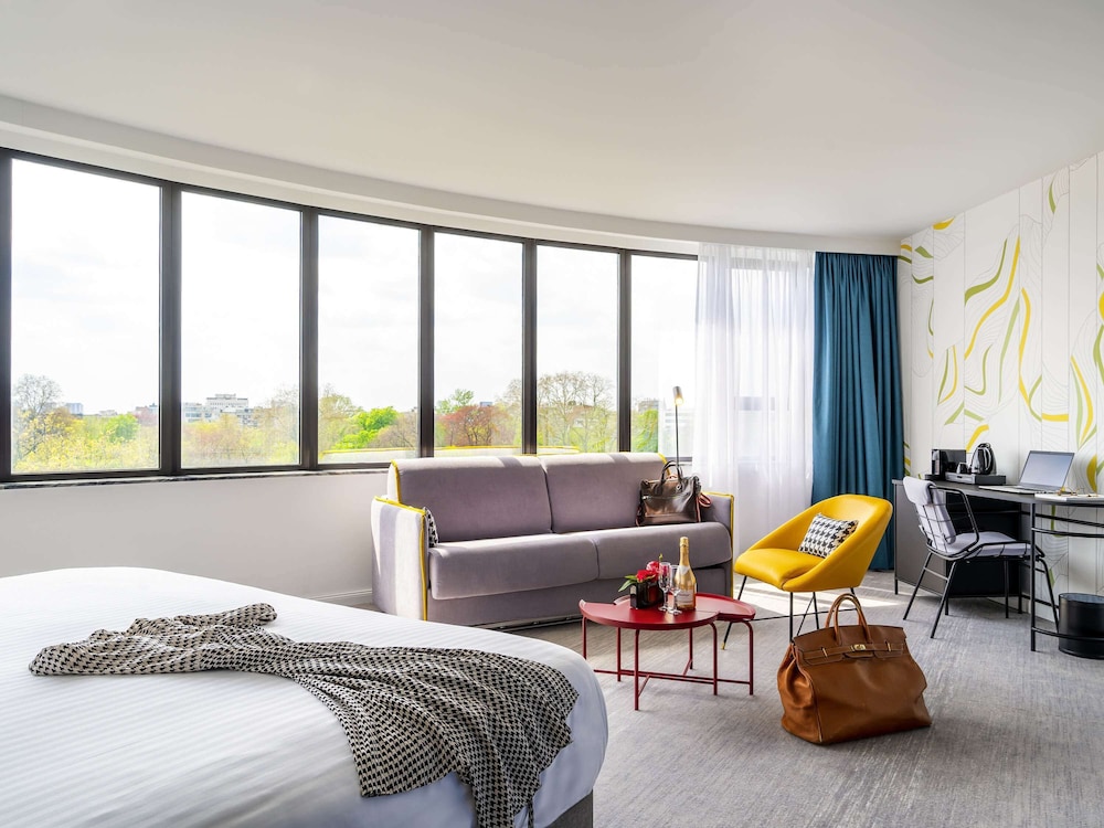 Executive Room, 1 King Bed With Sofa Bed, Accessible, View