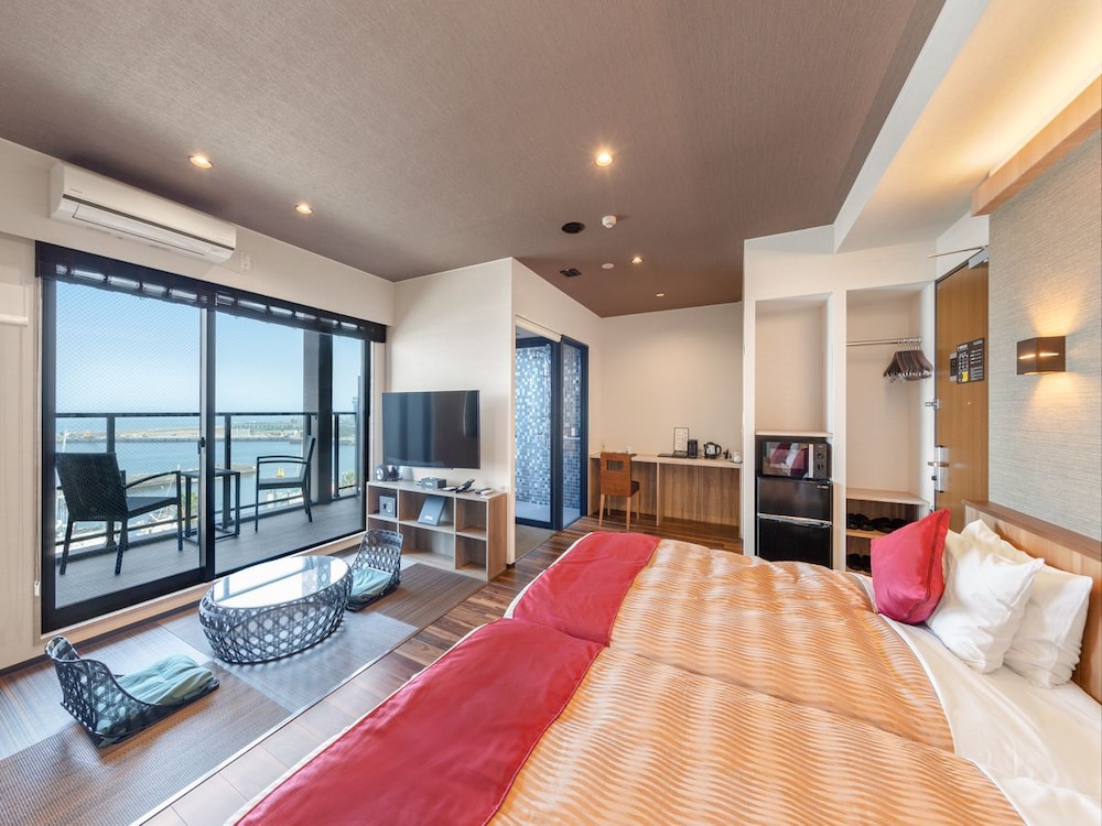 Premium ocean suite with open-air bath, Non-Smoking