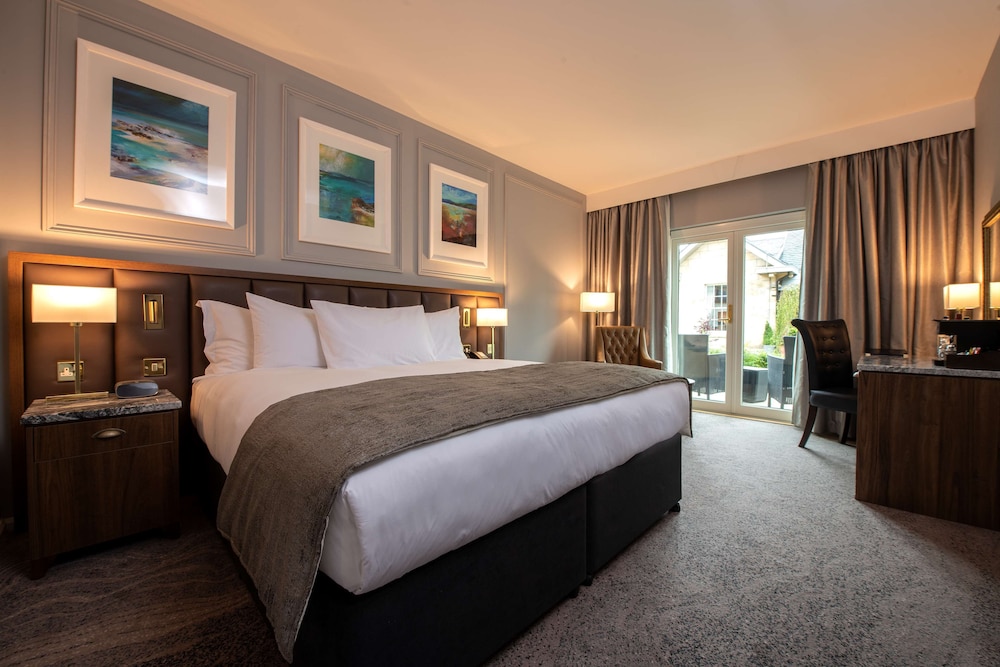 Superior Room, 1 King Bed, Non Smoking - Photo 1