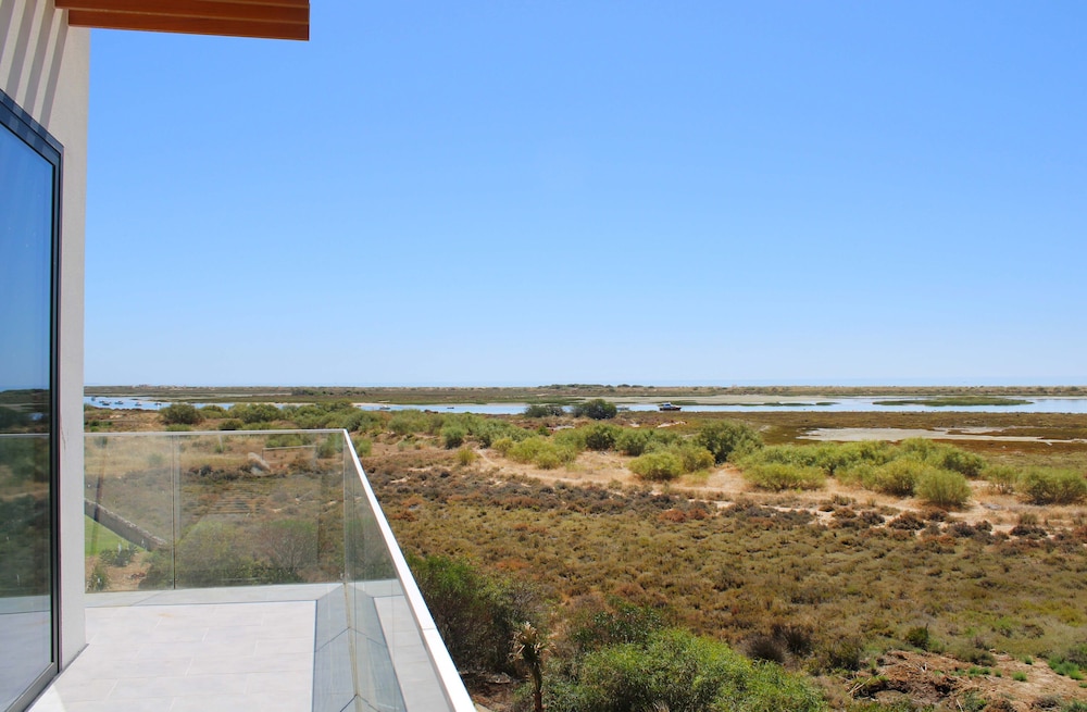 Premium Double Room, Partial Sea View