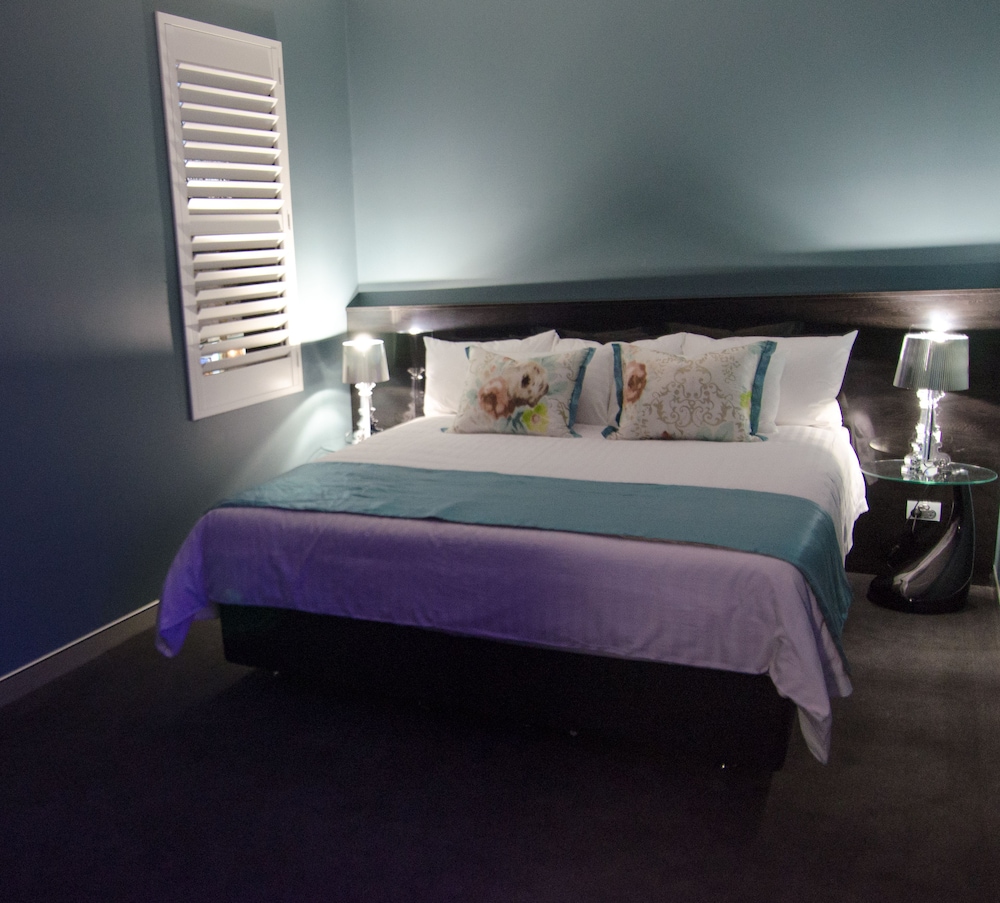 Standard Room, 1 King Bed (Room 3) photo 2