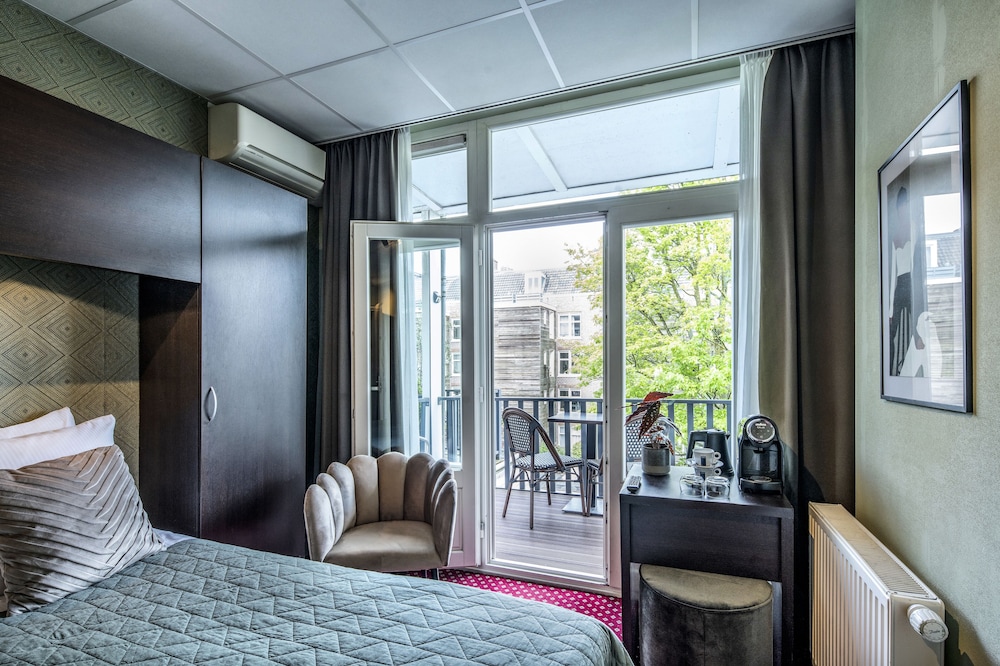 Superior Double Room, 1 Queen Bed, Balcony