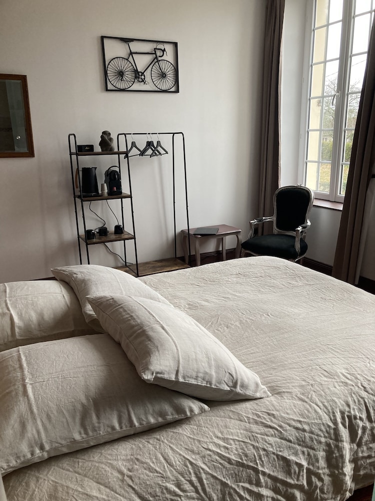 Premium Room, 1 Queen Bed (Gold Beach) photo 2