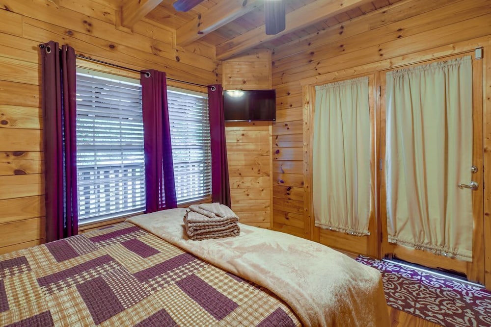 Gatlinburg Getaway - Private Theater Hot Tub, Kuva 35