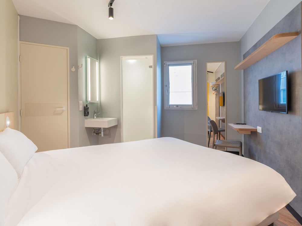 Standard Room, 1 Double Bed photo 3