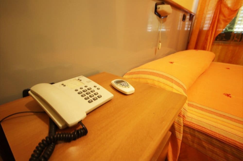 Double Room - Photo 3