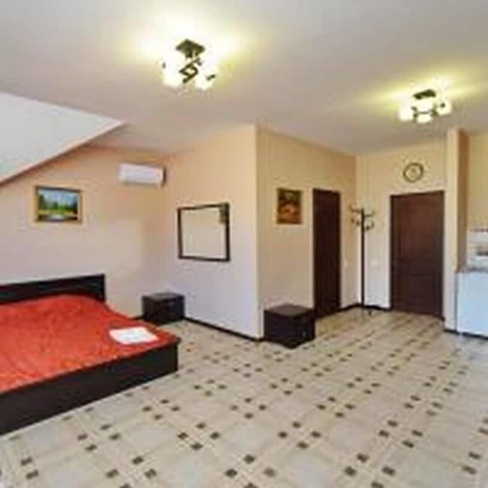 Deluxe Double Room photo 3