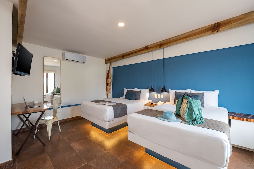 Superior Room, 2 Double Beds - Photo 18