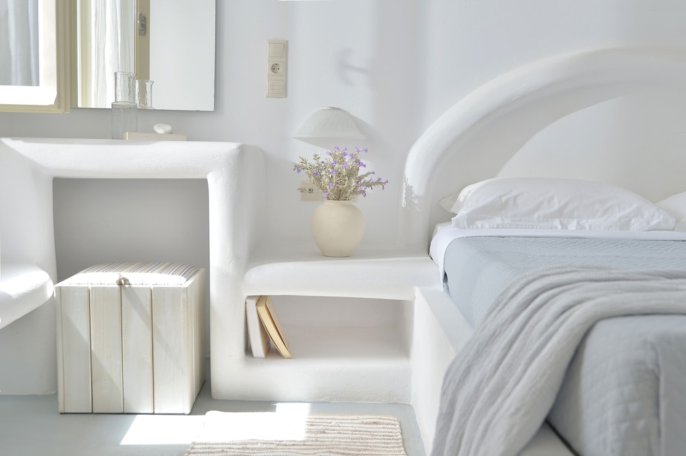 Apartment, Garden View (Semi-basement)