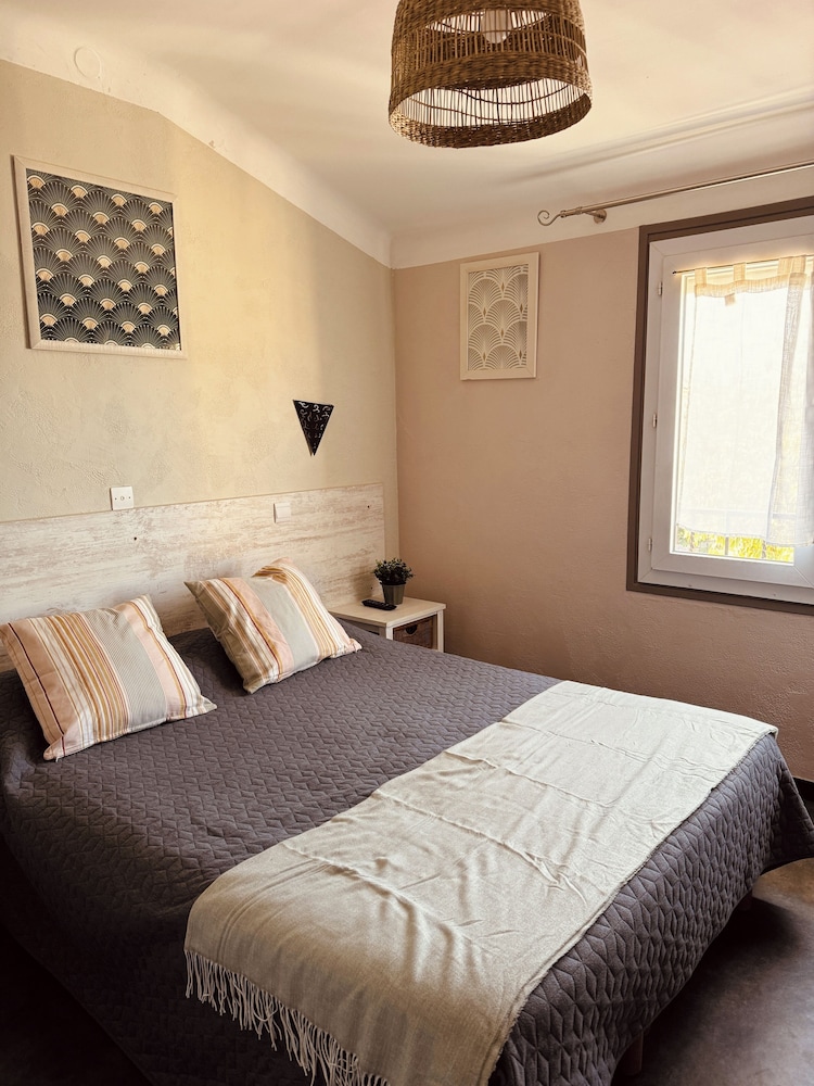 Standard Double Room, 1 Double Bed - Photo 4