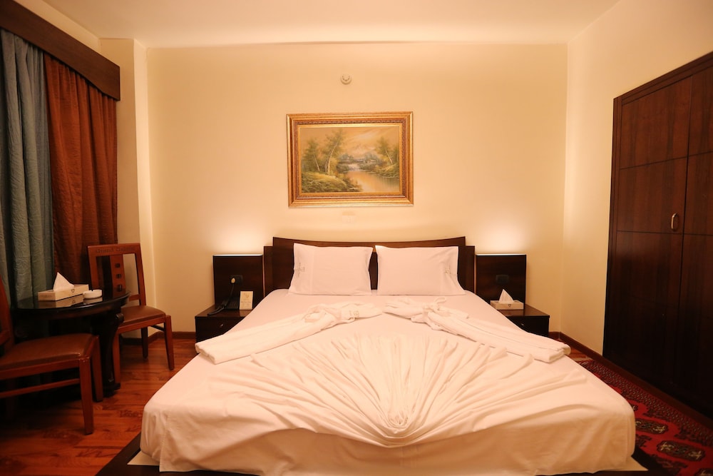 Jacuzzi Room