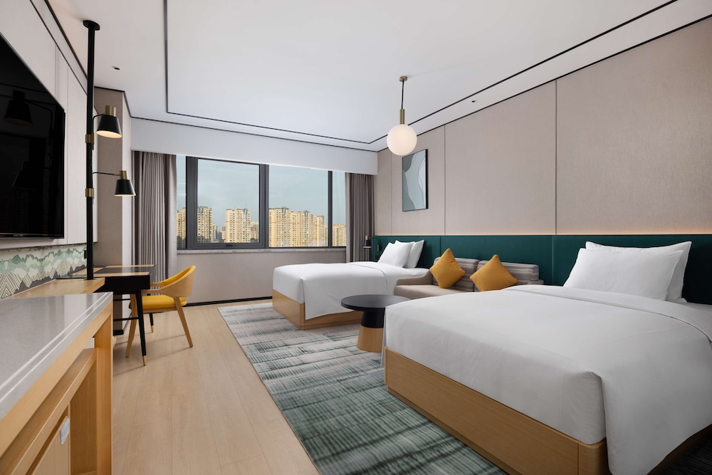 Deluxe Room, 2 Twin Beds photo 2