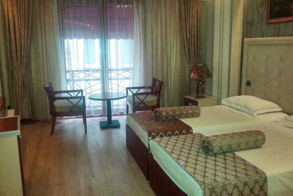 Standard Triple Room photo 3