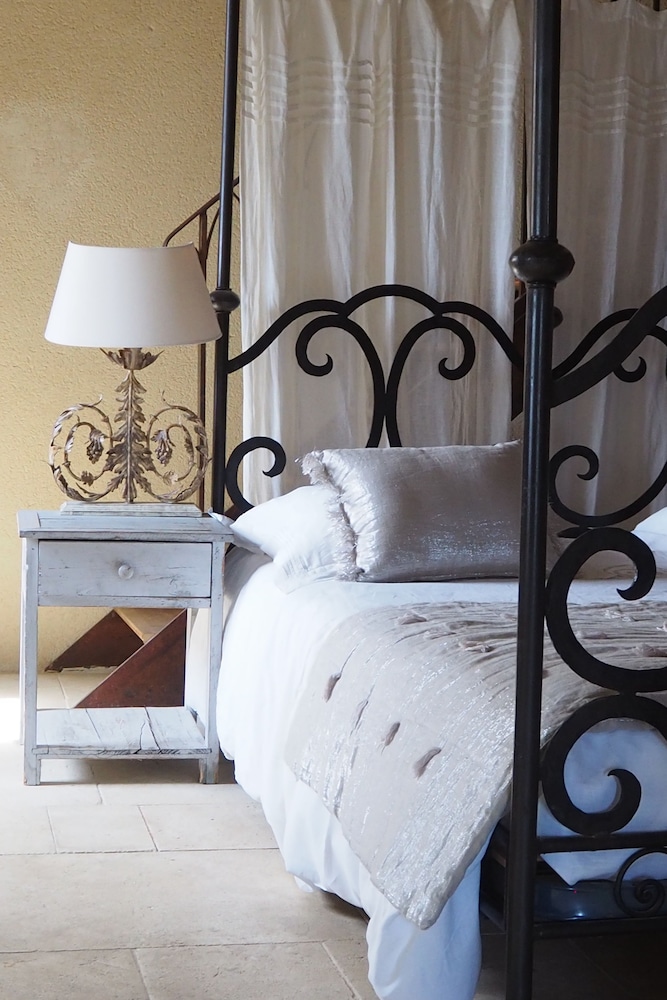 Suite (Roche d'Espeil) photo 1