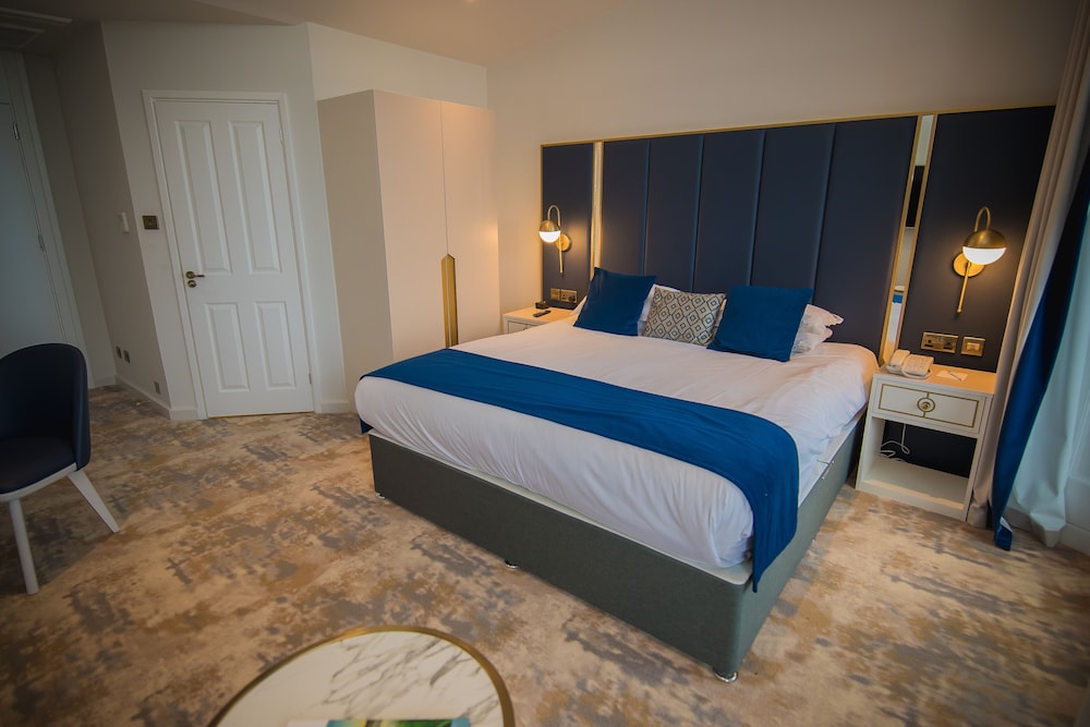 Superior Room, 1 Double Bed, Balcony, Sea View - Photo 9