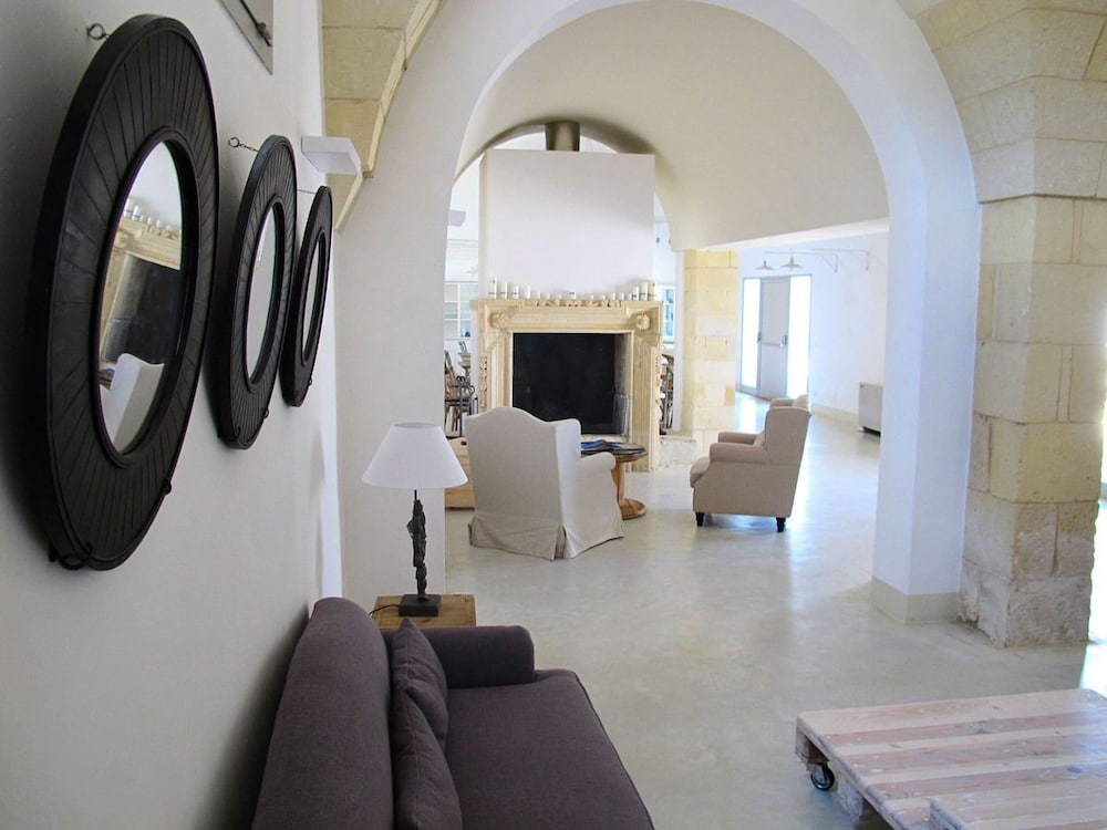 Deluxe Suite, Garden View photo 2