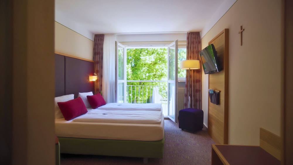 Classic Double Room - Photo 5