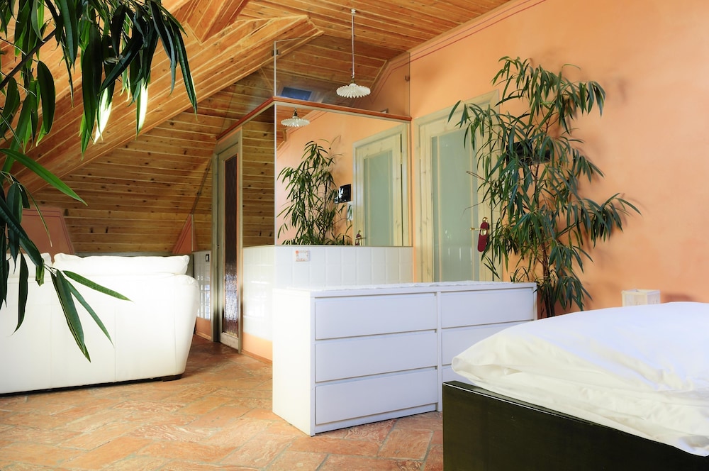 Family Penthouse, 1 King Bed with Sofa bed