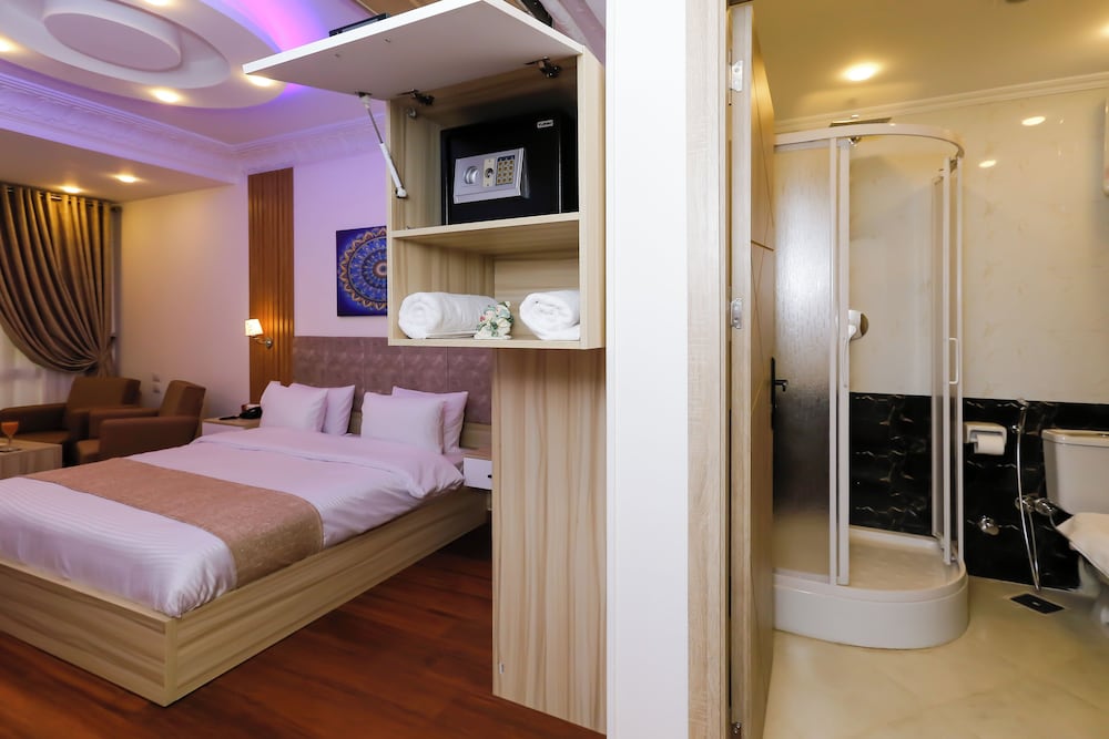 Deluxe Double Room (Pyramids View) - Photo 7