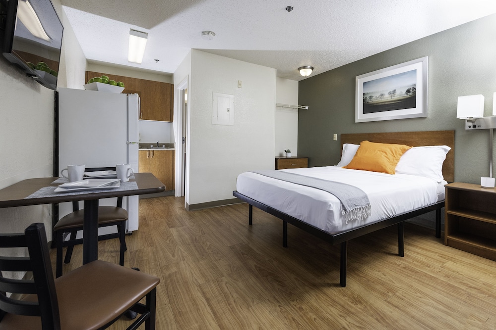 Studio, 1 Queen Bed