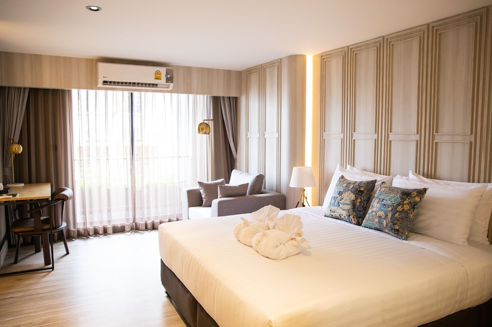 Nares Executive King Room photo 3