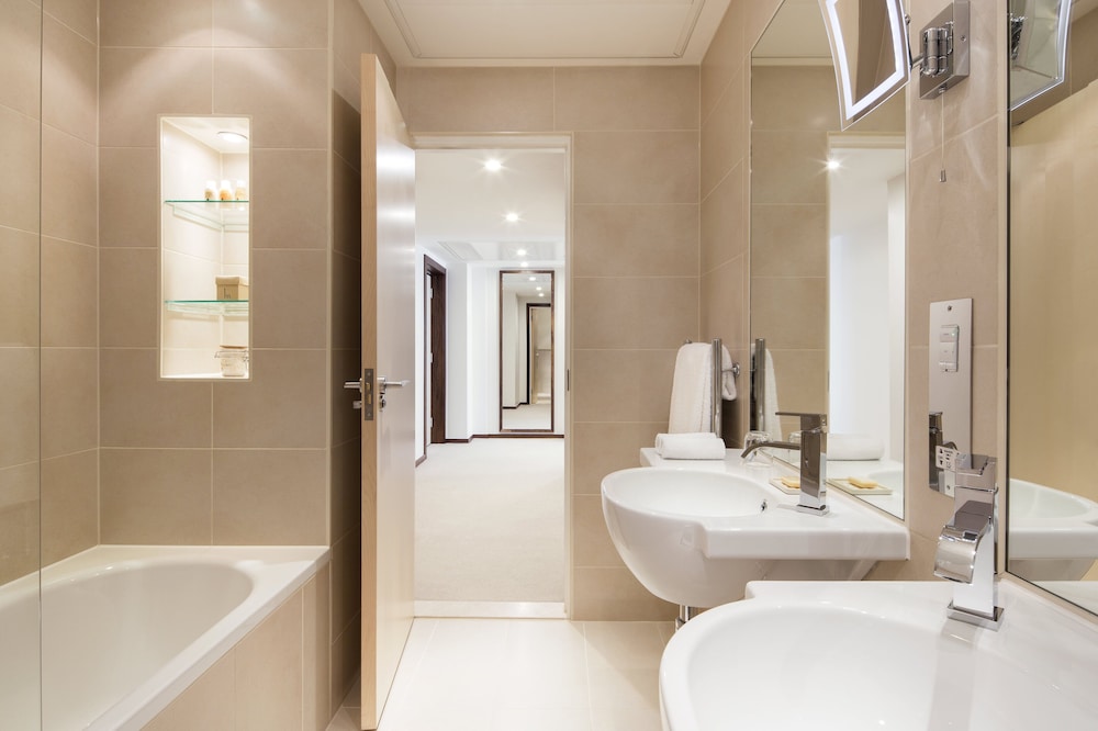 Junior Suite (City)
