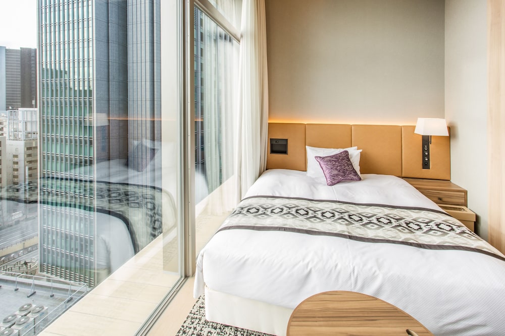 Superior Double Room with One Double Bed and 2 Adults Occupancy (Non Smoking) photo 2