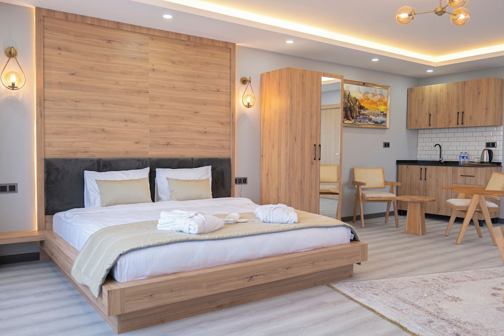 Romantic Suite, 1 King Bed photo 1