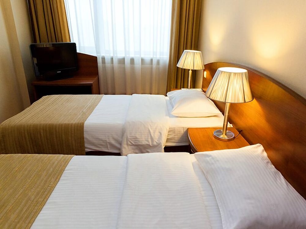 Business Room, 1 Bedroom photo 1