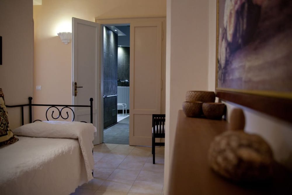 Luxury Apartment, 1 Bedroom photo 2