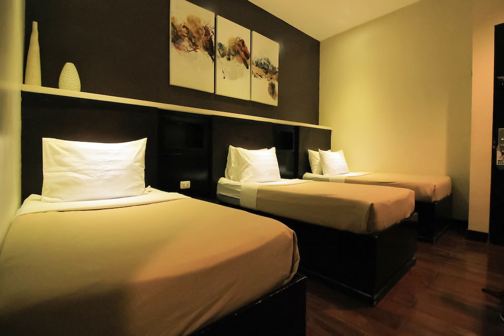 Standard Triple Room - Photo 3