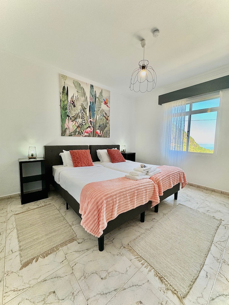 Superior Triple Room, Shared Bathroom