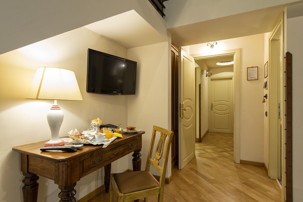 Duplex with mezzanine/room with loft