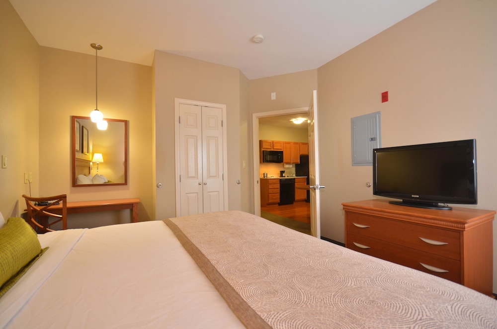 Suite, 1 King Bed (1 King) - Photo 5