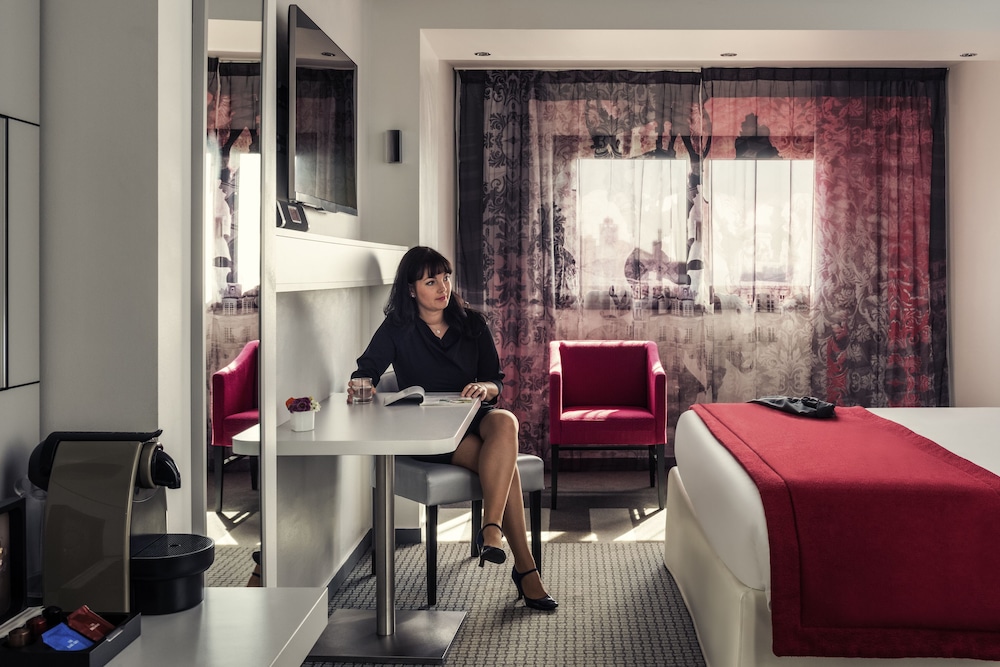 Privilege, Room, 2 Twin Beds