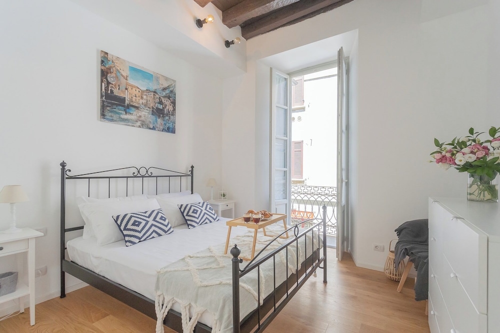 Apartment (1 Bedroom)